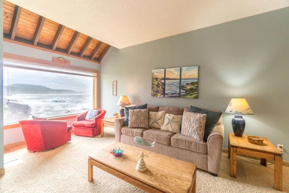 Admiral 3 - Oceanfront Condo — main photo