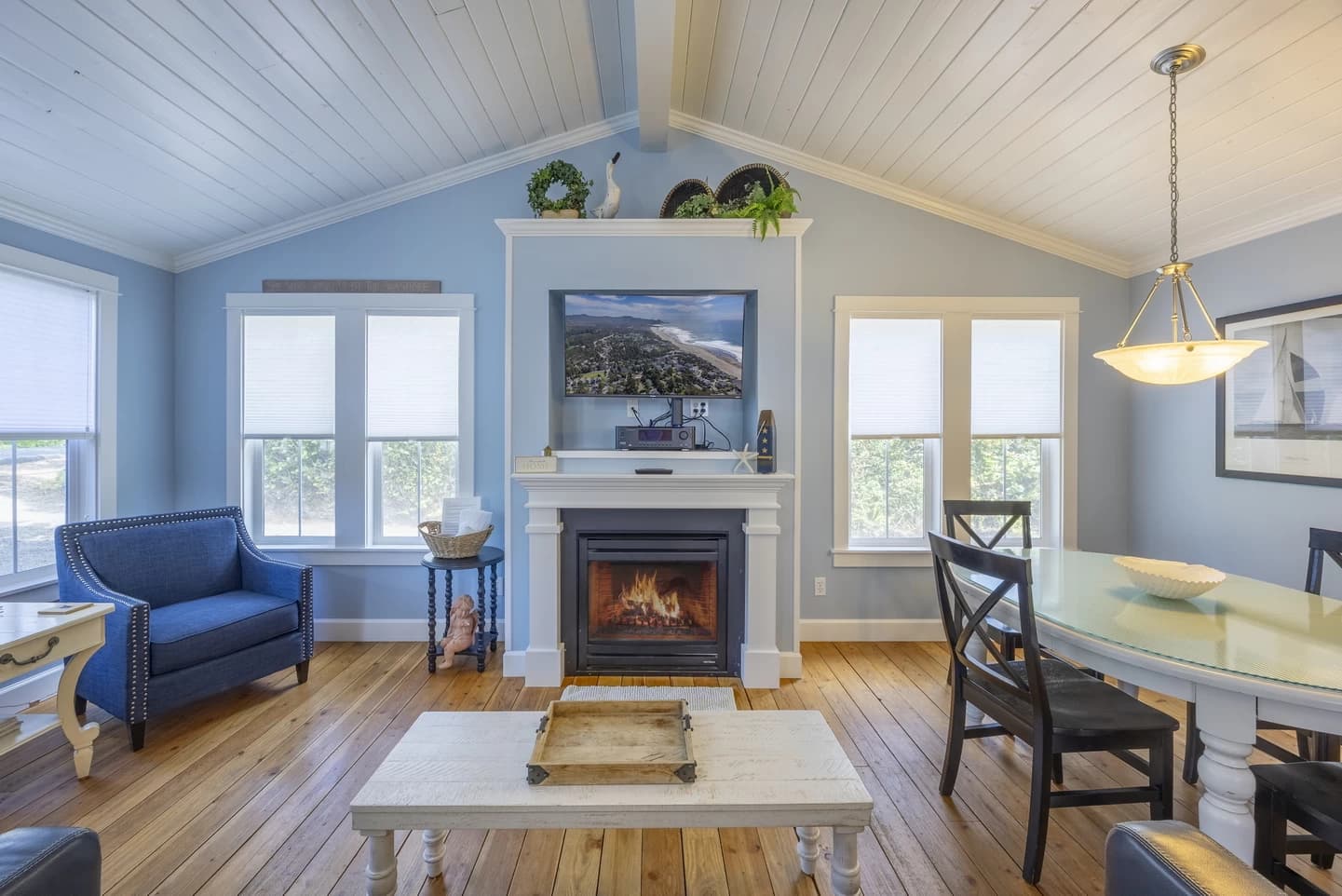 Beach Bungalow...by the Sea | Couples and Small Family Retreat | Hot Tub | Fireplace — main photo