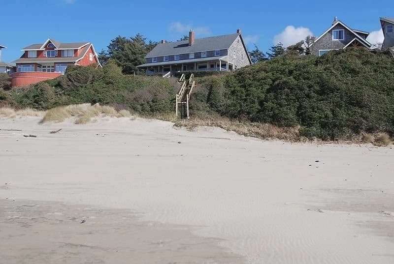 Haystack Close North - Private Beach Access vacation rental in Cannon Beach — photo 2