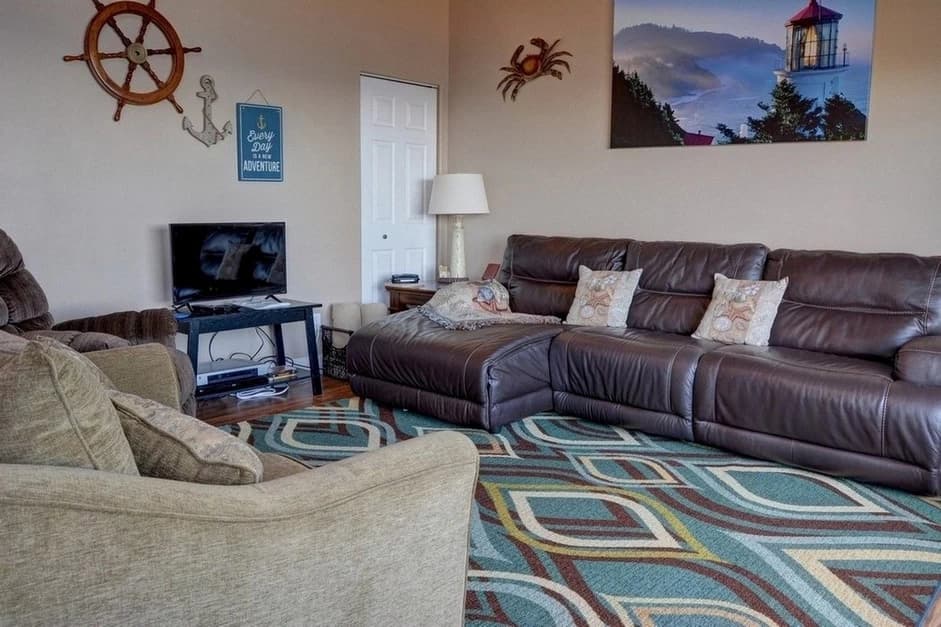Bay Echo vacation rental in Depoe Bay — photo 4