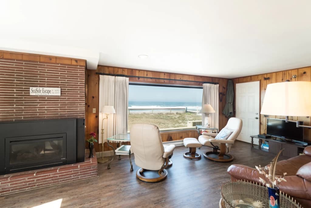 Seaside Escape vacation rental in Lincoln City — photo 4