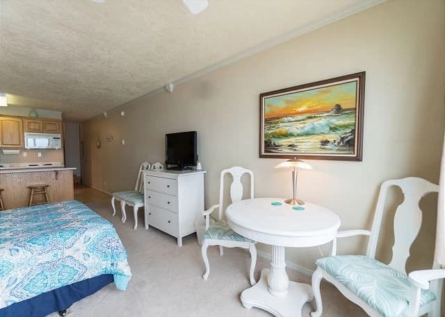 Sea Gypsy #318 - Indoor Pool vacation rental in Lincoln City — photo 5