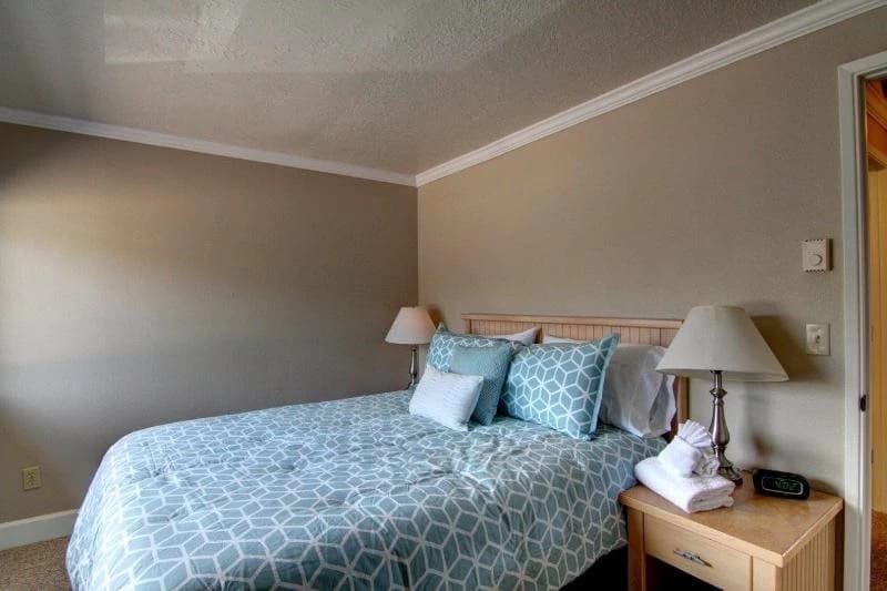 Sea Star Suites vacation rental in Cannon Beach — photo 2