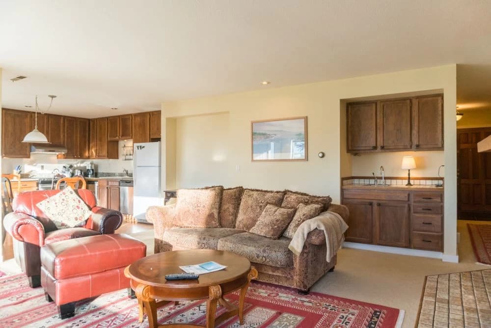 Commodore 1 - Great for Couples vacation rental in Depoe Bay — photo 4