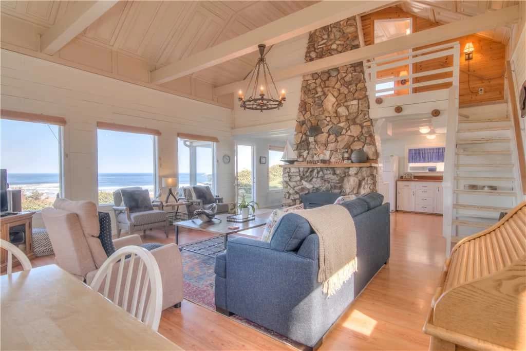 Changing Shores - Roads End - Private Beach Access vacation rental in Lincoln City — photo 2