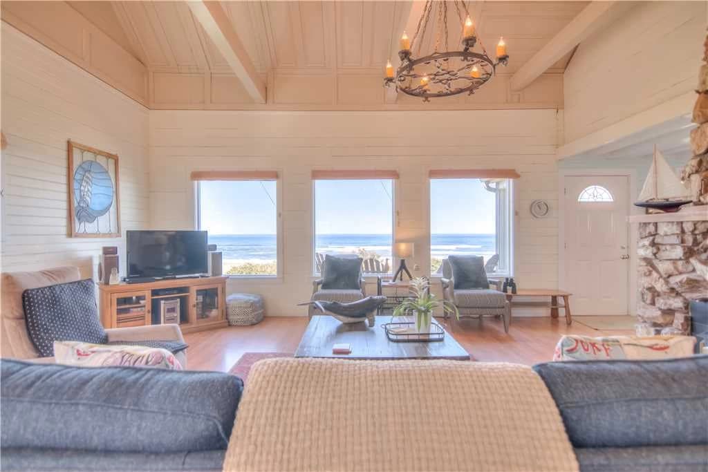 Changing Shores - Roads End - Private Beach Access vacation rental in Lincoln City — photo 3