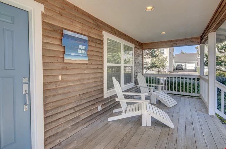 Bent Beach - Bella Beach, Hot Tub vacation rental in Depoe Bay — photo 2