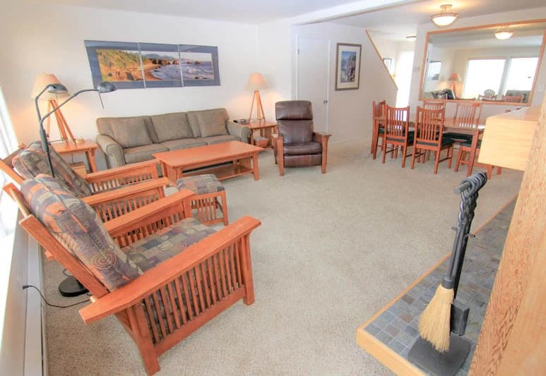 Breakers Beach House #7 vacation rental in Neskowin — photo 5