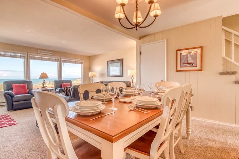 Breakers Beach House #5 vacation rental in Neskowin — photo 5