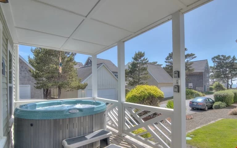 Dolce Vita - Bella Beach vacation rental in Depoe Bay — photo 2