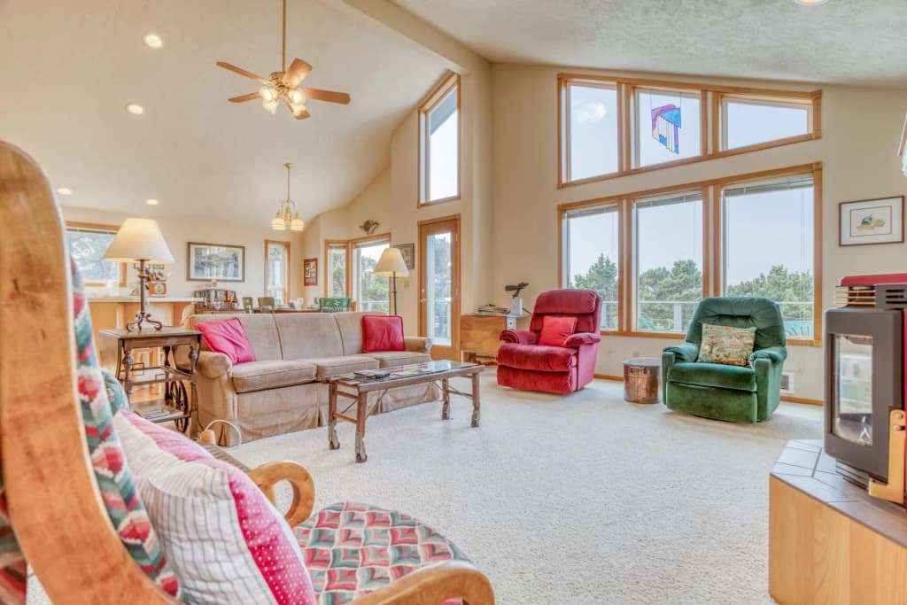 Halpern House vacation rental in Seal Rock — photo 2