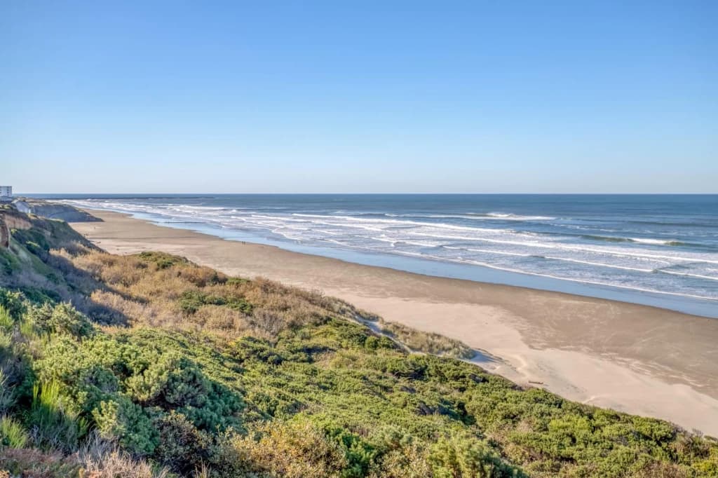 Nye Beach Nest vacation rental in Newport — photo 3
