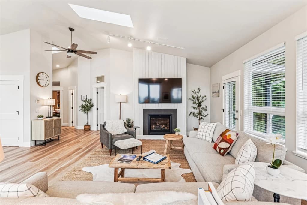Ocean View Haven - Newly Remodeled, Pet Friendly vacation rental in Arch Cape — photo 5