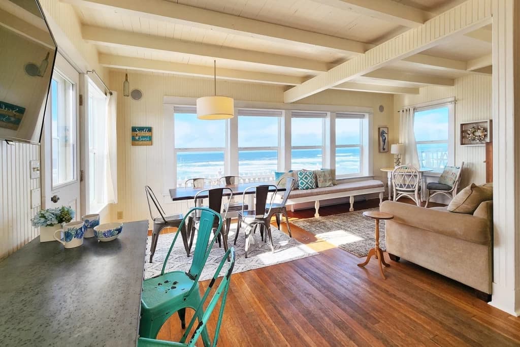 Nye Beach House - Newport vacation rental in Newport — photo 5