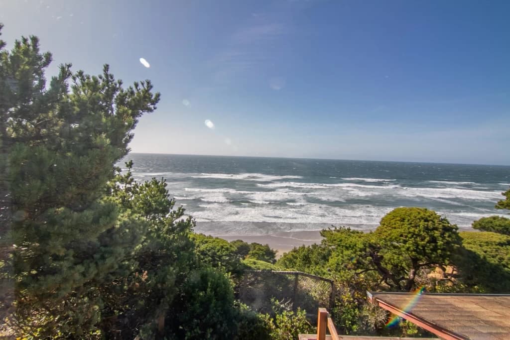 Ocean Watch - Newport vacation rental in South Beach — photo 5