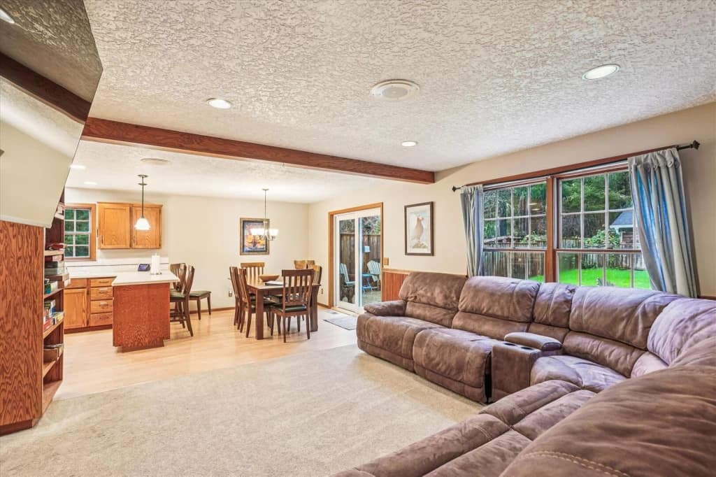 Spruce Street Retreat - New Listing! vacation rental in Cannon Beach — photo 5