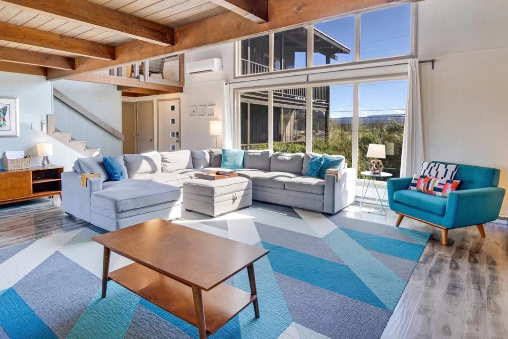 Pacific Chart House - Ocean Front, Game Room vacation rental in Waldport — photo 2