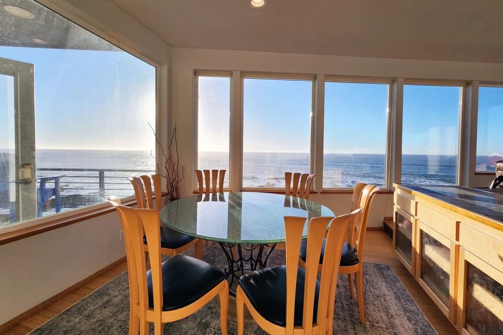 Whaley Nice vacation rental in Yachats — photo 5