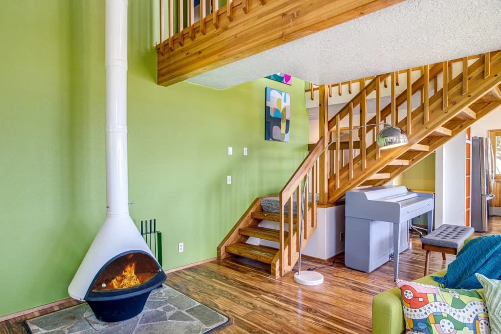 Sand Castle - Dog Friendly, Hot Tub, Ocean Front vacation rental in Yachats — photo 4