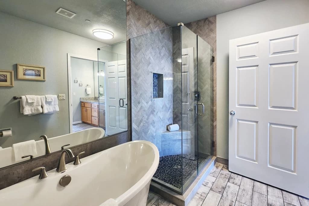 Reflections By The Sea - New Listing! Ocean Front, Pool, Fitness Center vacation rental in Depoe Bay — photo 4