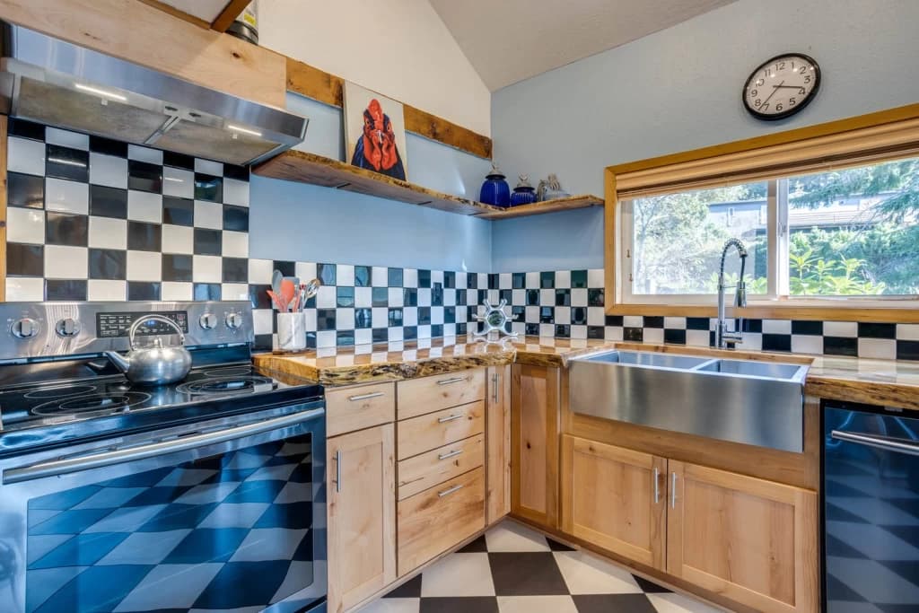 Hilltop Heights vacation rental in Waldport — photo 3