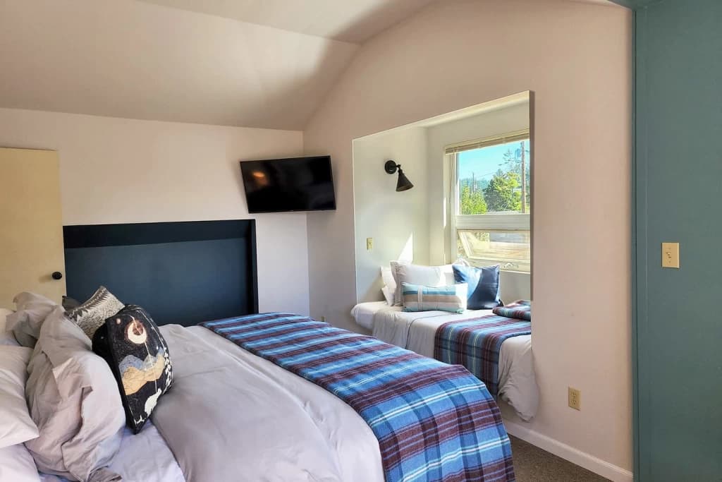Alsea Shores vacation rental in Waldport — photo 2