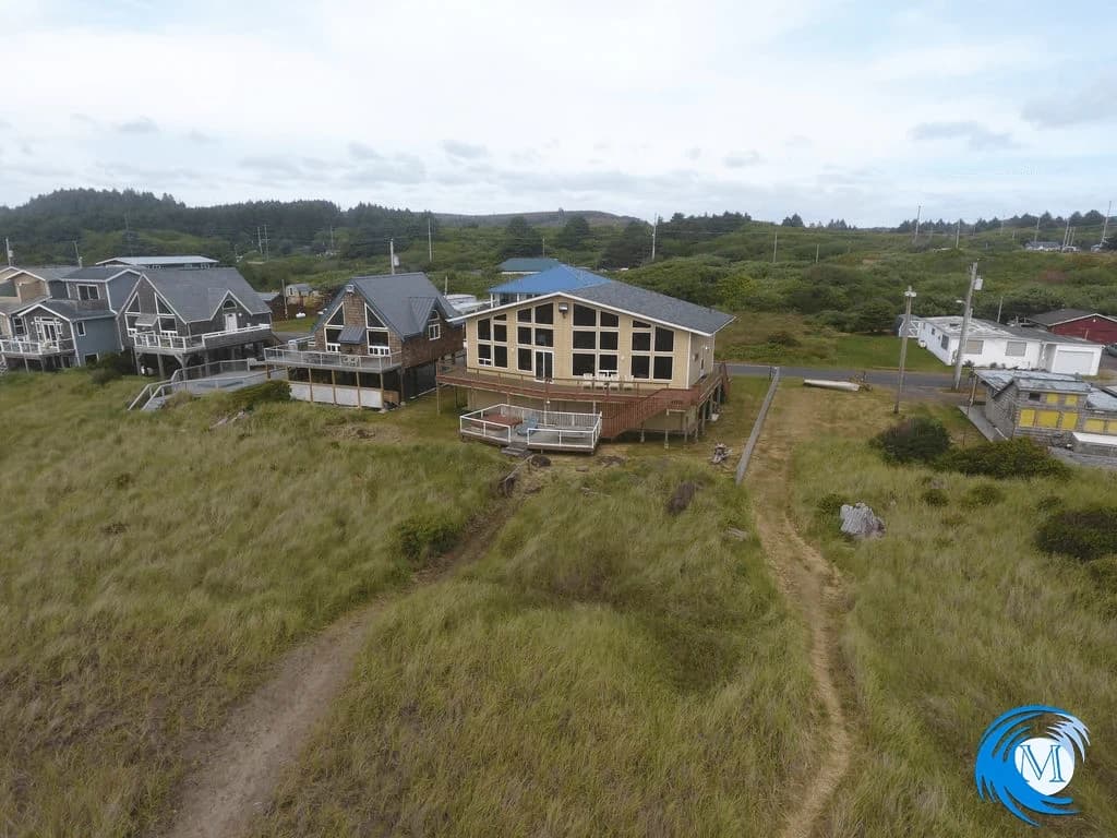 Pacific House vacation rental in Moclips — photo 2