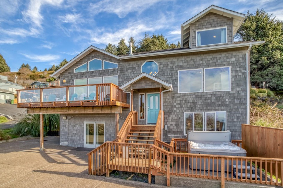 Hubbert Hideaway Roads End, Lincoln City NW