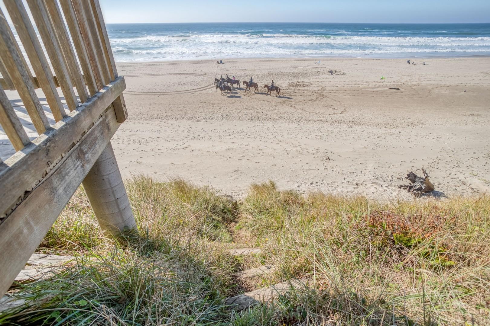 Sandecastle 5 Bedroom House at Roads End, Lincoln City